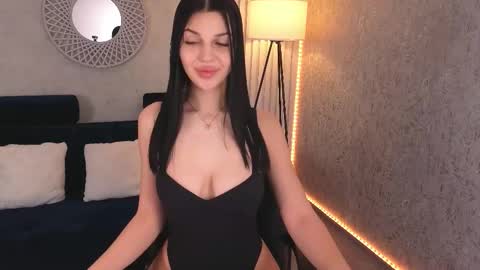 Snapshot of kamilajuicy chatting on 02-16-26, 12:40 KamilaJuicy online show from 02-16-26, 12:40