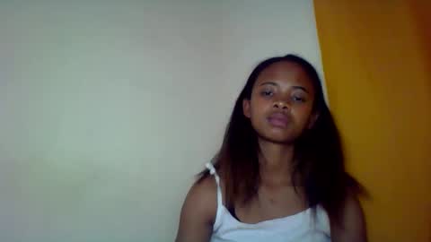 kamillah69 online show from 11-20-25, 07:41