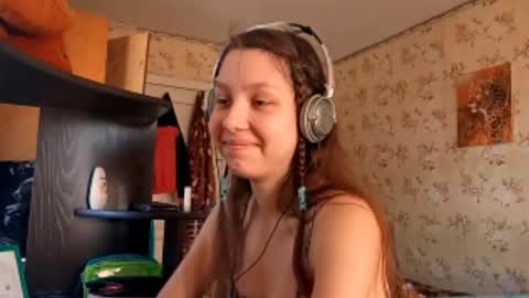 Mari  Simmons online show from 10-01-25, 06:52