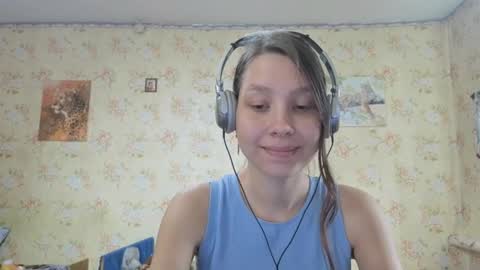 Mari  Simmons online show from 10-05-25, 06:34