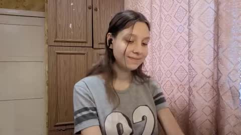 Mari  Simmons online show from 11-14-25, 08:13