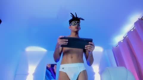 Snapshot of kamisuarezz chatting on 11-29-25, 06:55 Kami online show from 11-29-25, 06:55