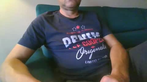 Mario online show from 12-05-25, 12:14