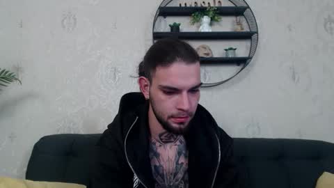 Snapshot of kanehunter chatting on 11-26-25, 10:33 Kane online show from 11-26-25, 10:33