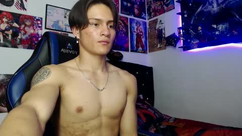Snapshot of kanekixxxhot chatting on 01-07-25, 11:24 andres online show from 01-07-25, 11:24