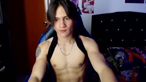 Snapshot of kanekixxxhot chatting on 02-06-25, 12:33 andres online show from 02-06-25, 12:33