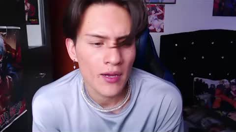 Snapshot of kanekixxxhot chatting on 03-02-25, 09:01 andres online show from 03-02-25, 09:01