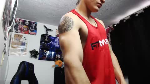 Snapshot of kanekixxxhot chatting on 09-10-25, 02:06 andres online show from 09-10-25, 02:06