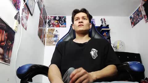 Snapshot of kanekixxxhot chatting on 10-07-25, 01:19 andres online show from 10-07-25, 01:19