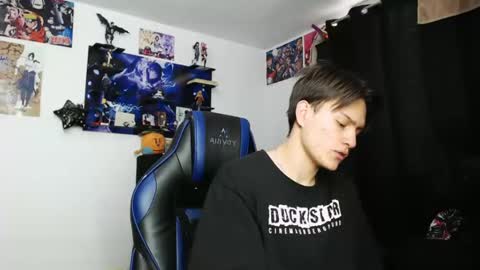 Snapshot of kanekixxxhot chatting on 10-20-25, 01:11 andres online show from 10-20-25, 01:11