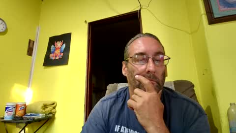 kansasfarmer1 online show from 10-10-25, 02:05