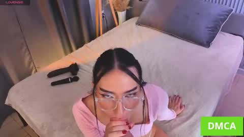 Agata online show from 10-26-25, 01:28