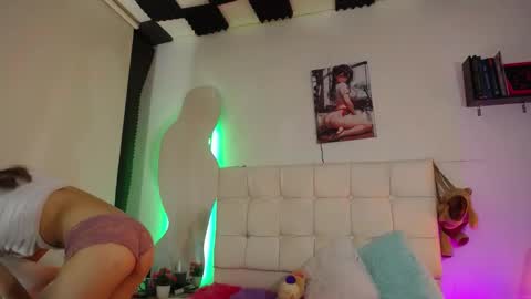 Snapshot of kaoz_33 chatting on 01-22-25, 08:59 kaoz_33 online show from 01-22-25, 08:59