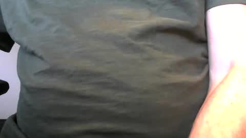 Snapshot of kapitein_rob chatting on 01-04-25, 01:10 Robbie online show from 01-04-25, 01:10