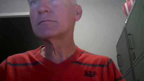 Robbie online show from 11-17-25, 05:02