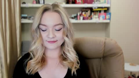 Kara. Off from 15th till 24th of December online show from 02-22-26, 12:01