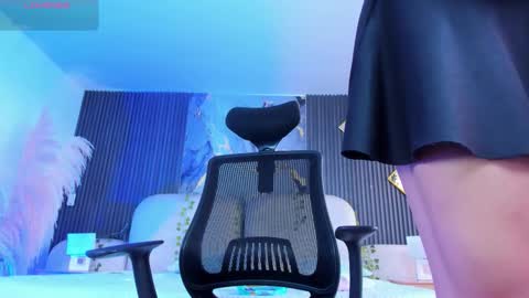 Snapshot of karelymitchel chatting on 02-01-26, 01:53 Karely online show from 02-01-26, 01:53