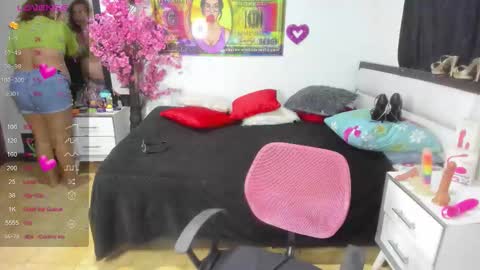 Karen online show from 12-21-25, 06:09