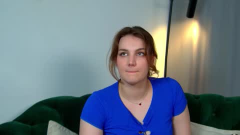 Karen online show from 09-10-25, 06:19