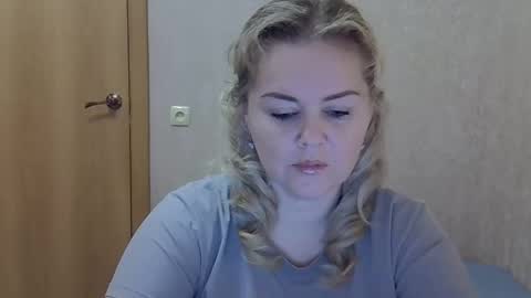 karennelsonx online show from 11-25-25, 12:27