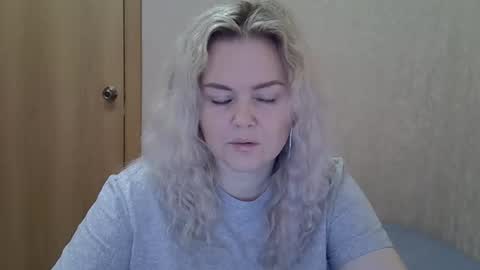 karennelsonx online show from 02-08-26, 11:46