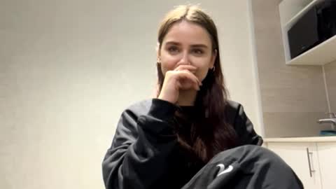 kareystutsman online show from 12-15-25, 07:07