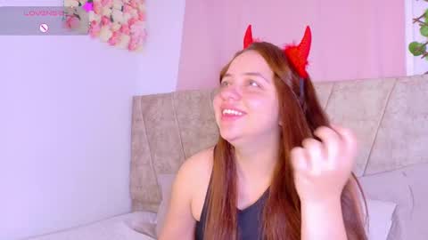 kariina_wong online show from 11-14-25, 08:29