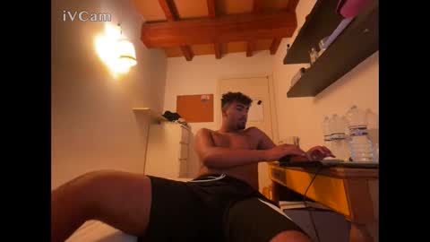 karim03larbi online show from 09-23-25, 06:22