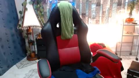 Snapshot of karima_sarabe chatting on 01-15-25, 09:20 karima_sarabe online show from 01-15-25, 09:20