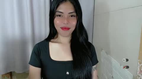 I AM BELLE online show from 01-31-25, 06:25