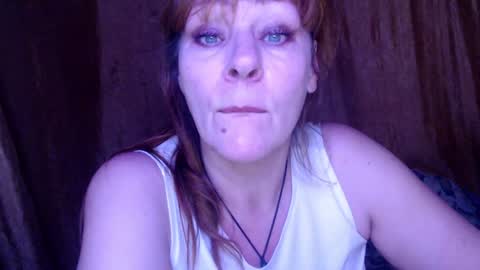 Snapshot of karina_ren chatting on 12-23-24, 07:17 Karina online show from 12-23-24, 07:17