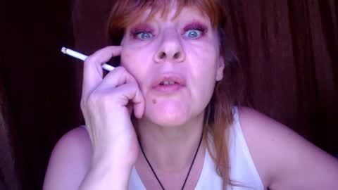 Snapshot of karina_ren chatting on 12-24-24, 10:55 Karina online show from 12-24-24, 10:55