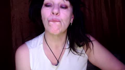 Snapshot of karina_ren chatting on 01-10-25, 04:44 Karina online show from 01-10-25, 04:44