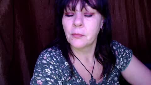 Snapshot of karina_ren chatting on 02-08-25, 12:39 Karina online show from 02-08-25, 12:39