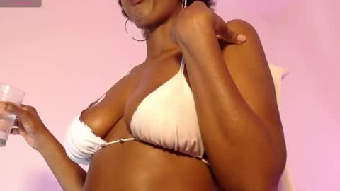 karina Taylor online show from 03-12-25, 08:08