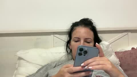 Karina online show from 12-14-24, 03:04