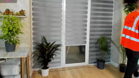 Onlyfans cute valerri       Real Nme Valerri online show from 12-13-24, 06:05