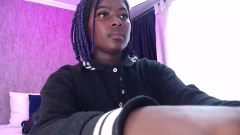 Snapshot of karinaflowers_ chatting on 03-02-26, 12:34 Im Karina online show from 03-02-26, 12:34