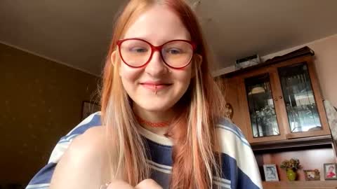 Karina online show from 02-15-26, 07:51