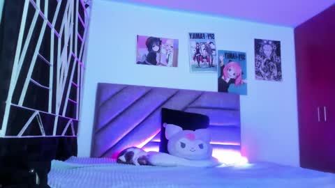 KARINNA  RAVEN online show from 12-23-25, 12:08