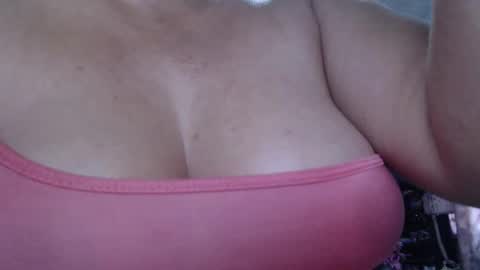 Snapshot of karito26_love chatting on 03-04-26, 12:33 karito26_love online show from 03-04-26, 12:33