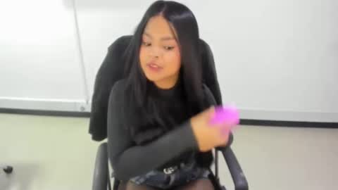 karla_cg online show from 10-09-25, 07:56