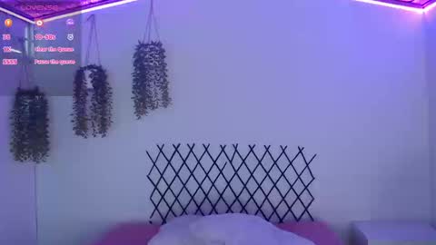 Karla online show from 09-22-25, 01:46