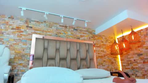 Snapshot of karla_dunn chatting on 09-27-25, 08:47 Karla online show from 09-27-25, 08:47