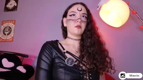 Snapshot of karla_project chatting on 10-23-25, 05:18 Goddess Karla  online show from 10-23-25, 05:18