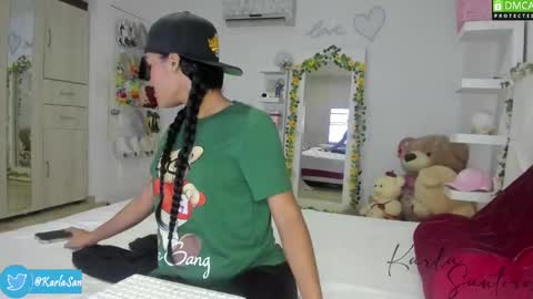 Karla Santoro online show from 02-15-25, 04:03