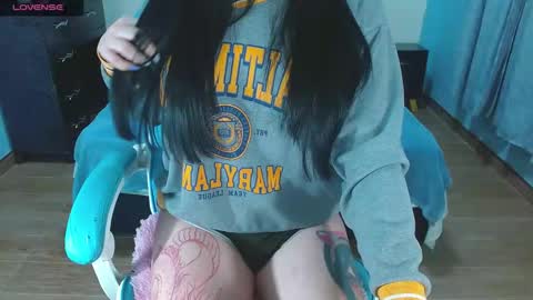 karla online show from 11-26-25, 08:54