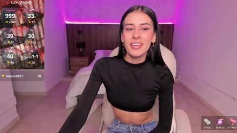 Karlaa  online show from 11-30-25, 11:03