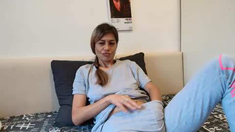 Crystyna online show from 10-13-25, 06:24