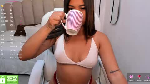 karliie kloss   online show from 11-20-25, 04:56